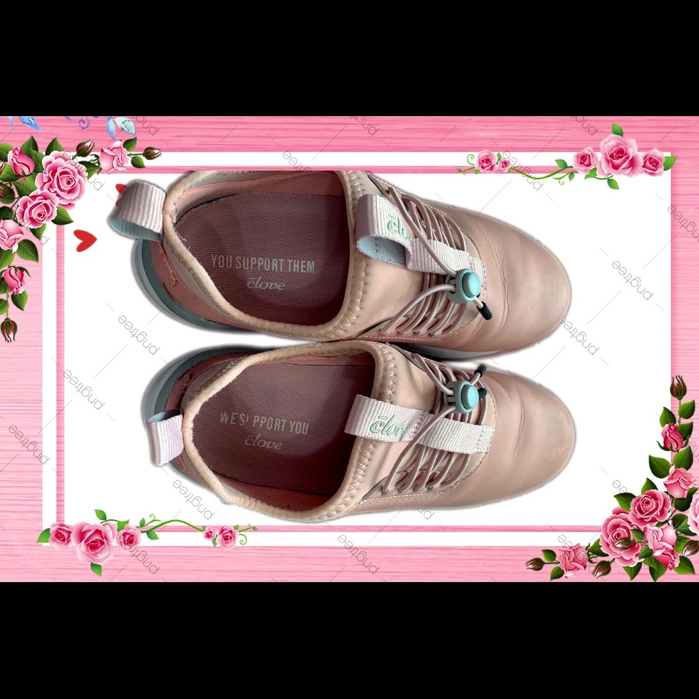 Clove shoes in size 8